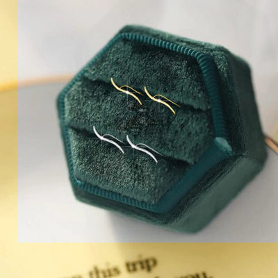 Wave Line Design Earrings - Piercing