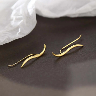 Wave Line Design Earrings - Piercing